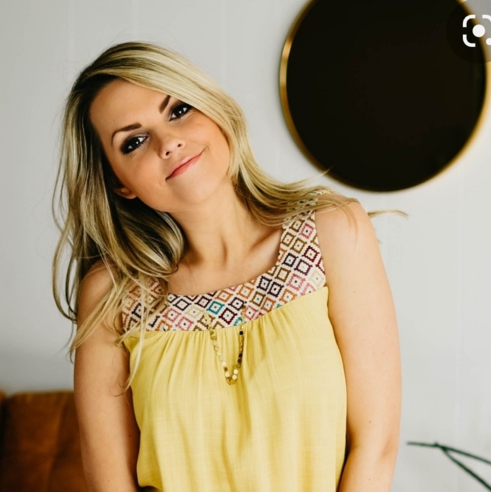 The Mila Top - Mustard - Large - Mod Boutique - NWT